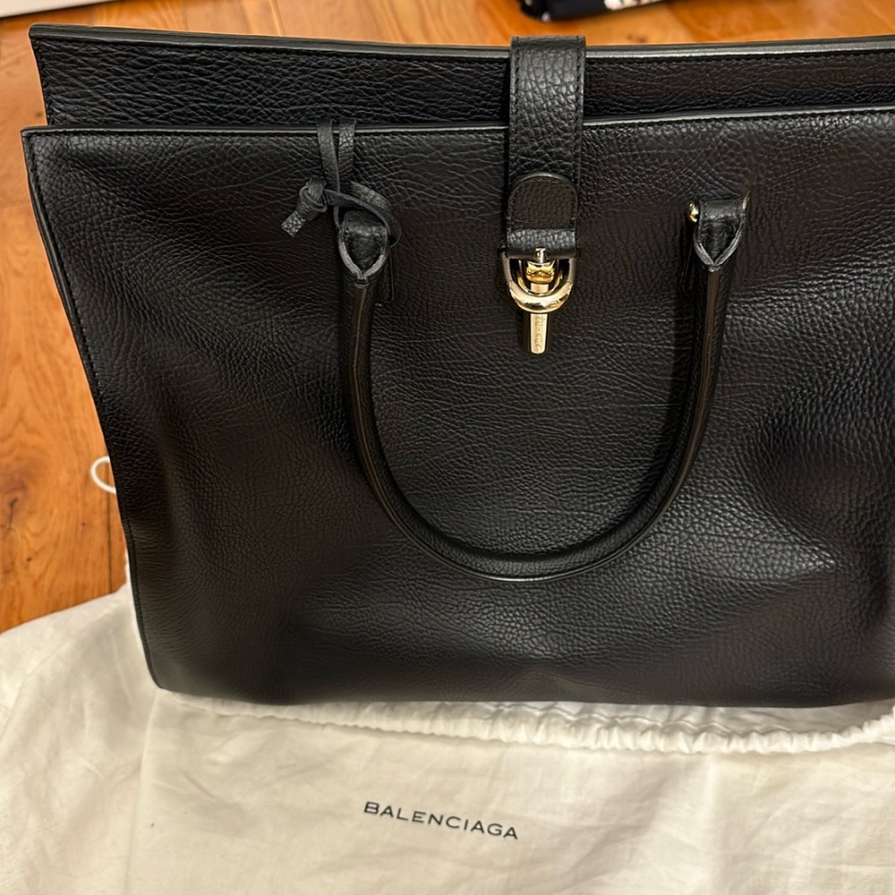 Balenciaga large tote *SOLD*